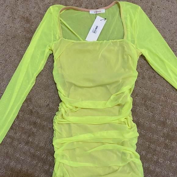 Neon green ruched dress - Picture 1 of 2
